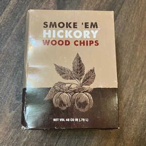 Man Crates Hickory wood chips**